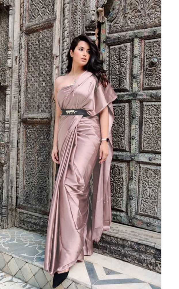 Siya 1 Colors Party Wear Sarees Catalog